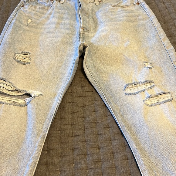 Levi’s 501 button up jeans - Picture 2 of 12